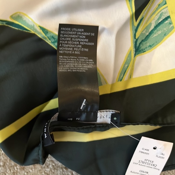 White House Black Market silky long scarf NWT - Picture 5 of 7